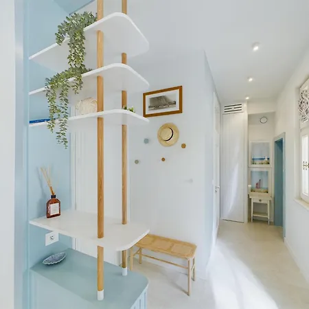 Baltica With Patio & Parking In By Renters * Σόποτ