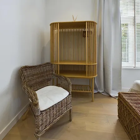 Baltica With Patio & Parking In By Renters * Σόποτ